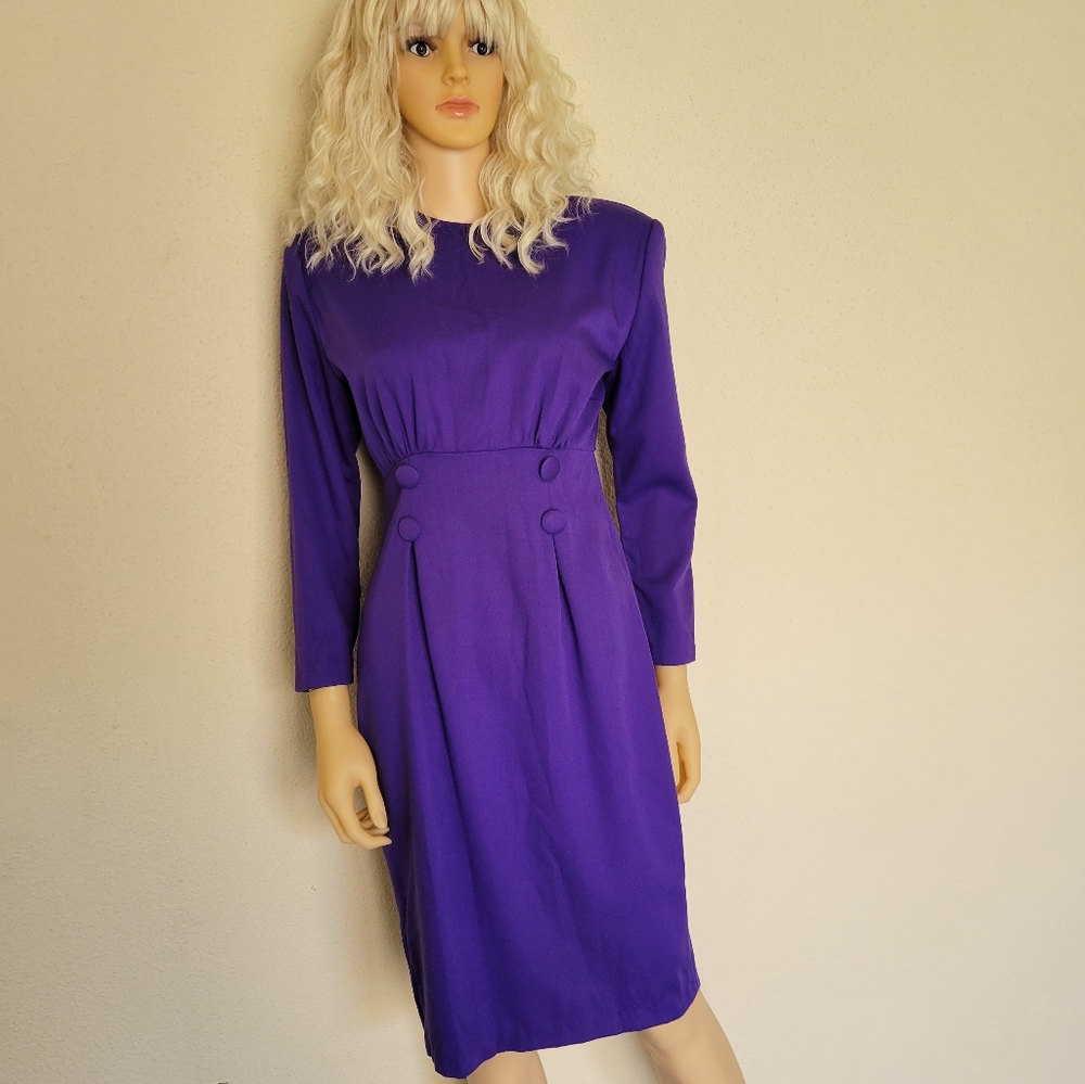 Hearts Purple dress with shoulder pads size 4